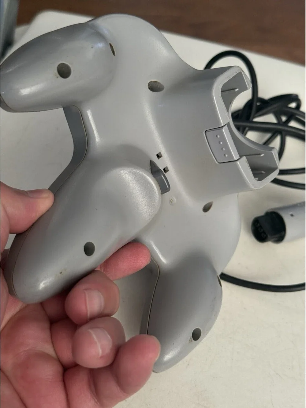 ORIGINAL Nintendo N64 Solid Gray Controller – Good Condition